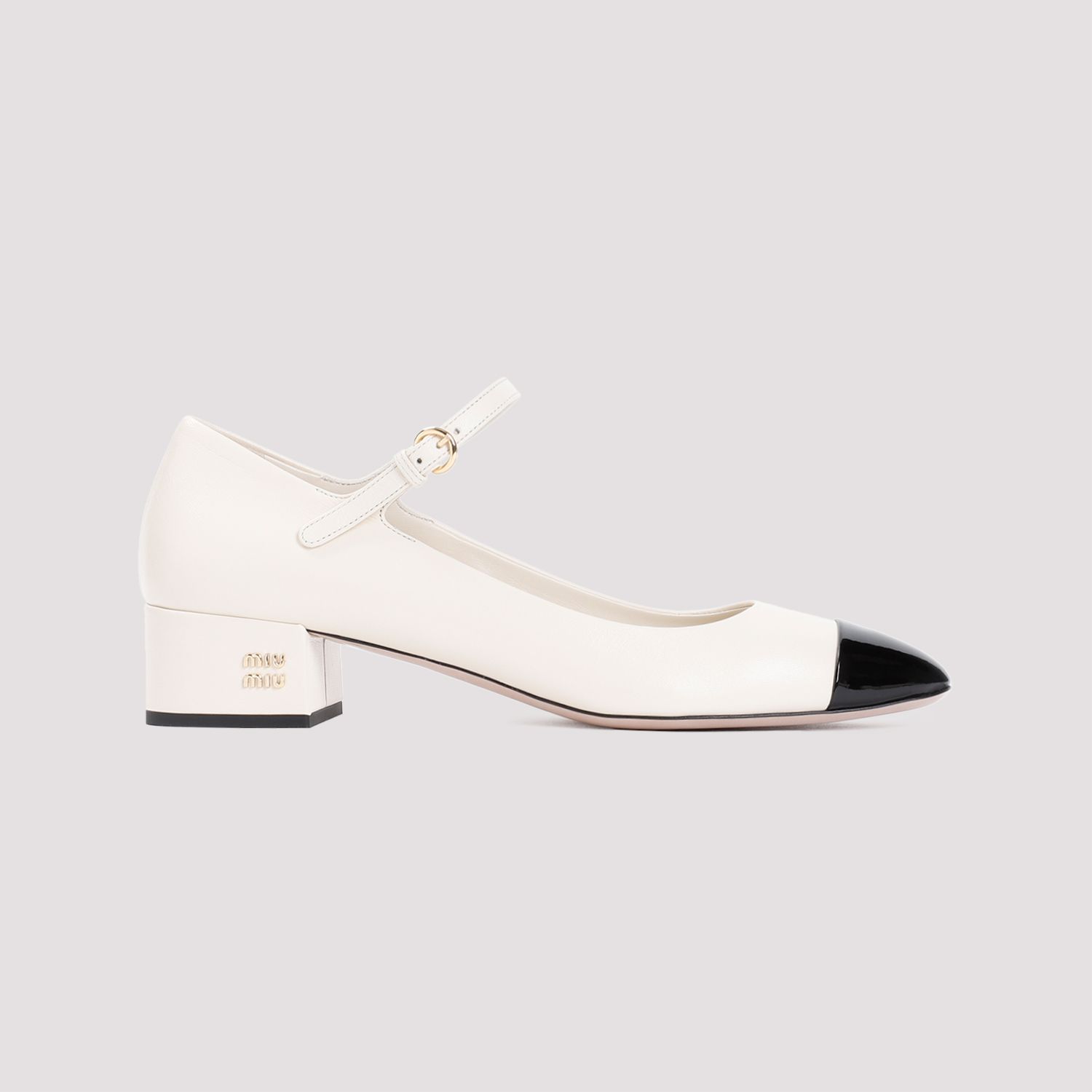 MIU MIU  Decollete in Pelle Color Nude MIU MIU con Tacco Logo Metallico Offerte