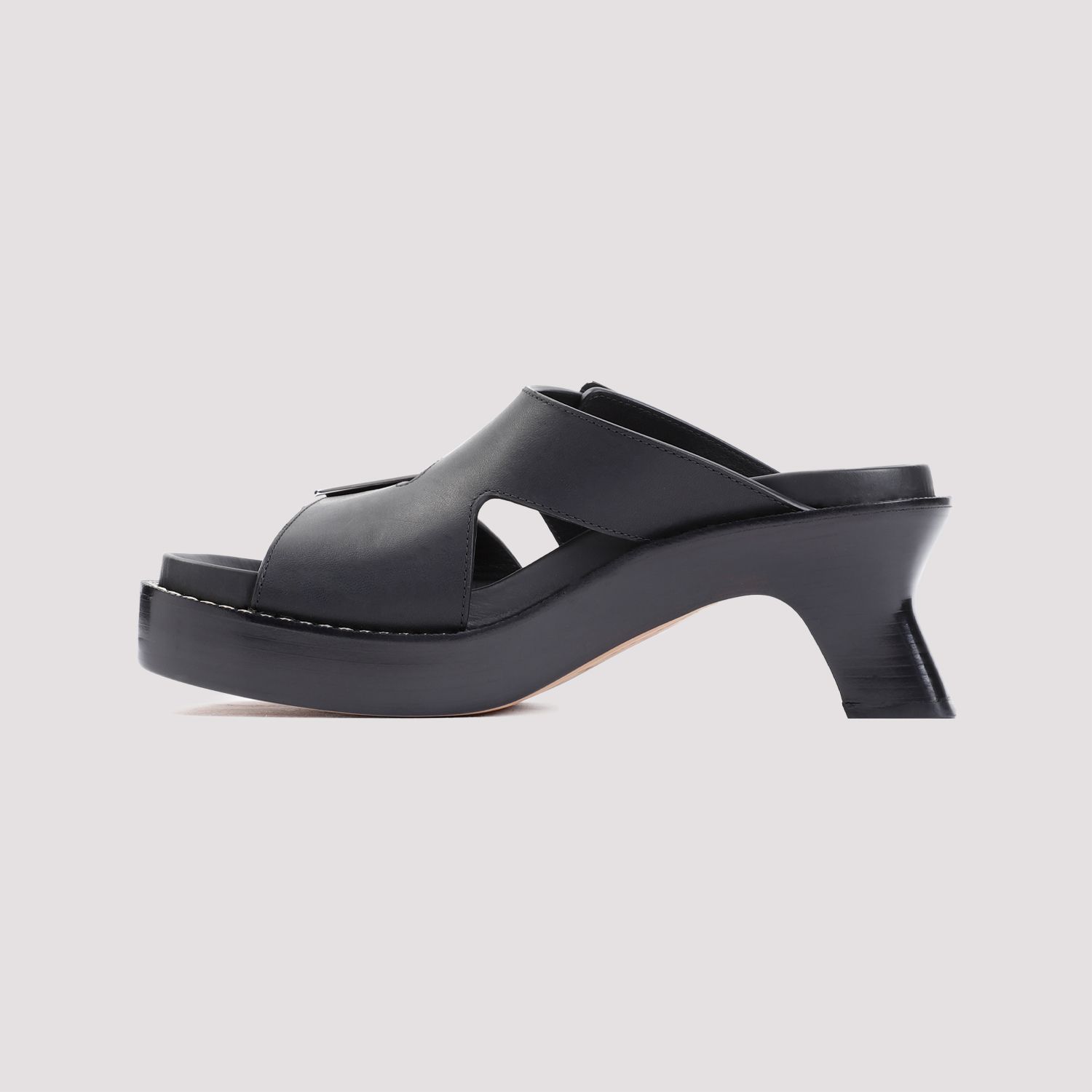 LOEWE  Stivaletti LOEWE in Pelle Nera con Tacco 7cm Vendita