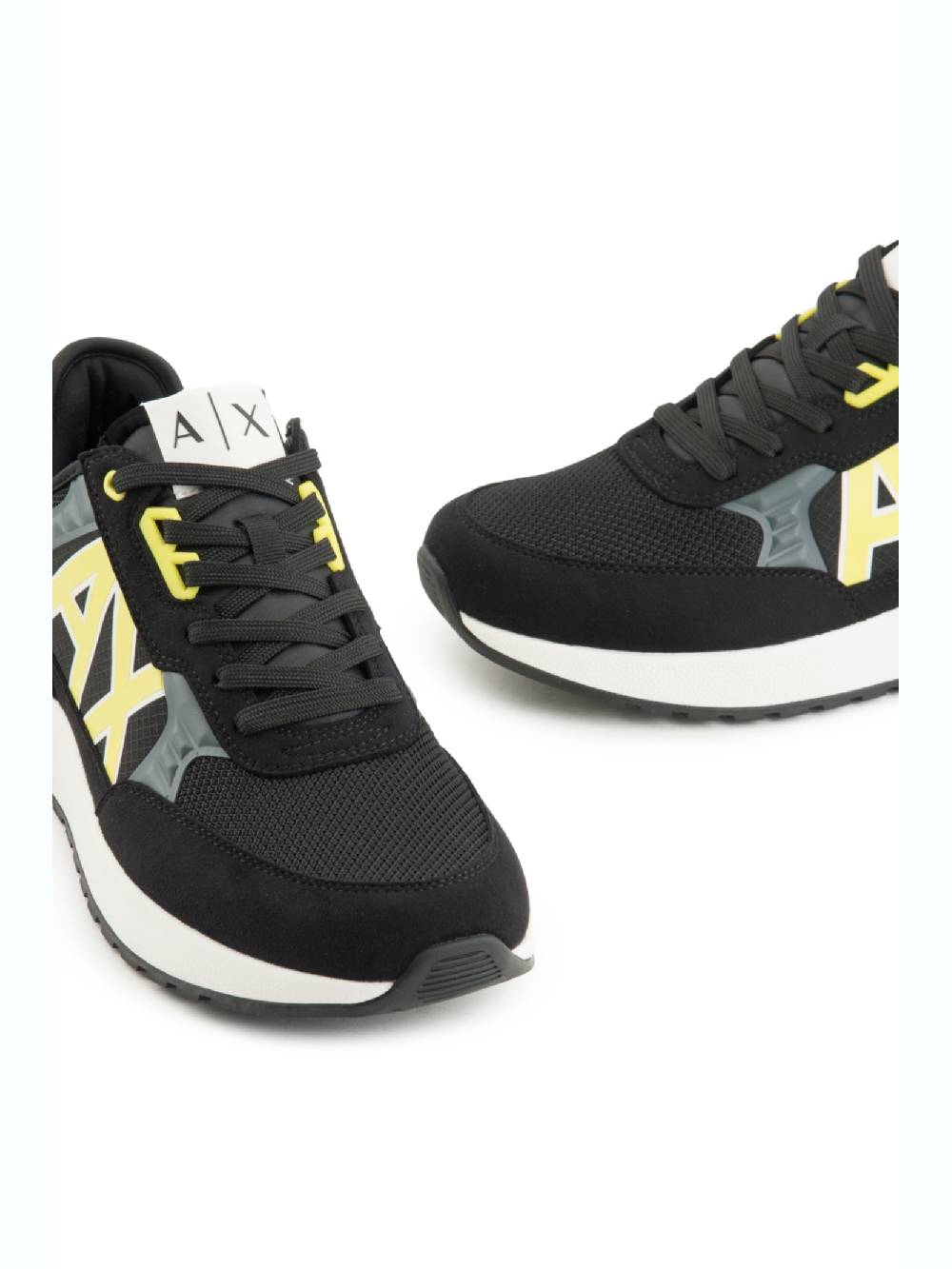 ARMANI EXCHANGE  Sneakers Uomo Armani Exchange Nero con Inserti in Camoscio Saldi