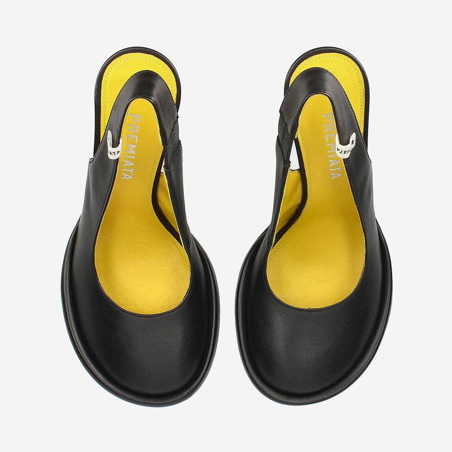 Premiata Chanel M6767A in pelle 2025
