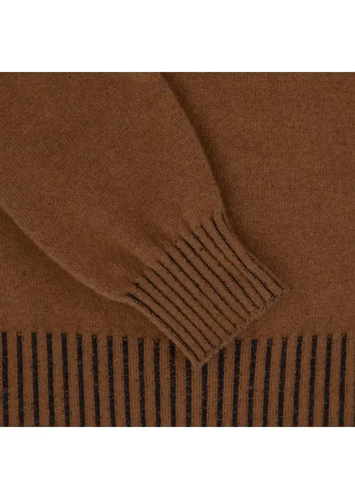 JURTA | MAGLIONE GIROCOLLO LANA MERINO MARRONE Shopping Online