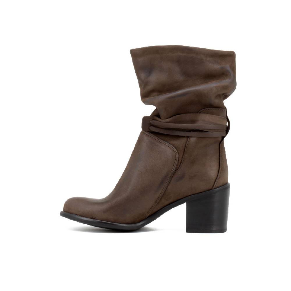 Queen Helena Ankle boots 7070 - vera pelle 2025