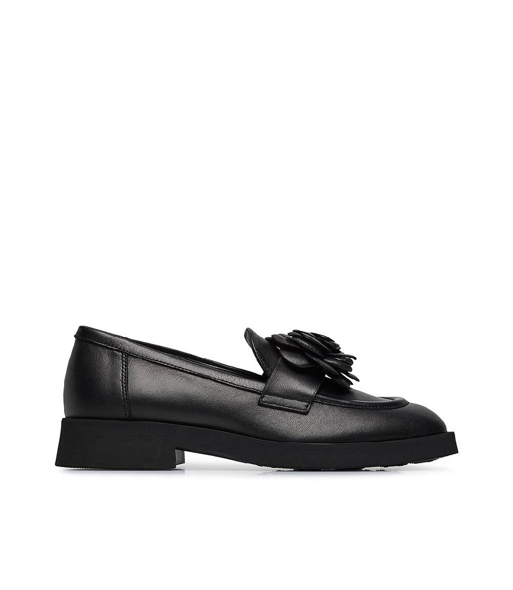 Loriblu Mocassino in nappa nero con fiore Shopping Online