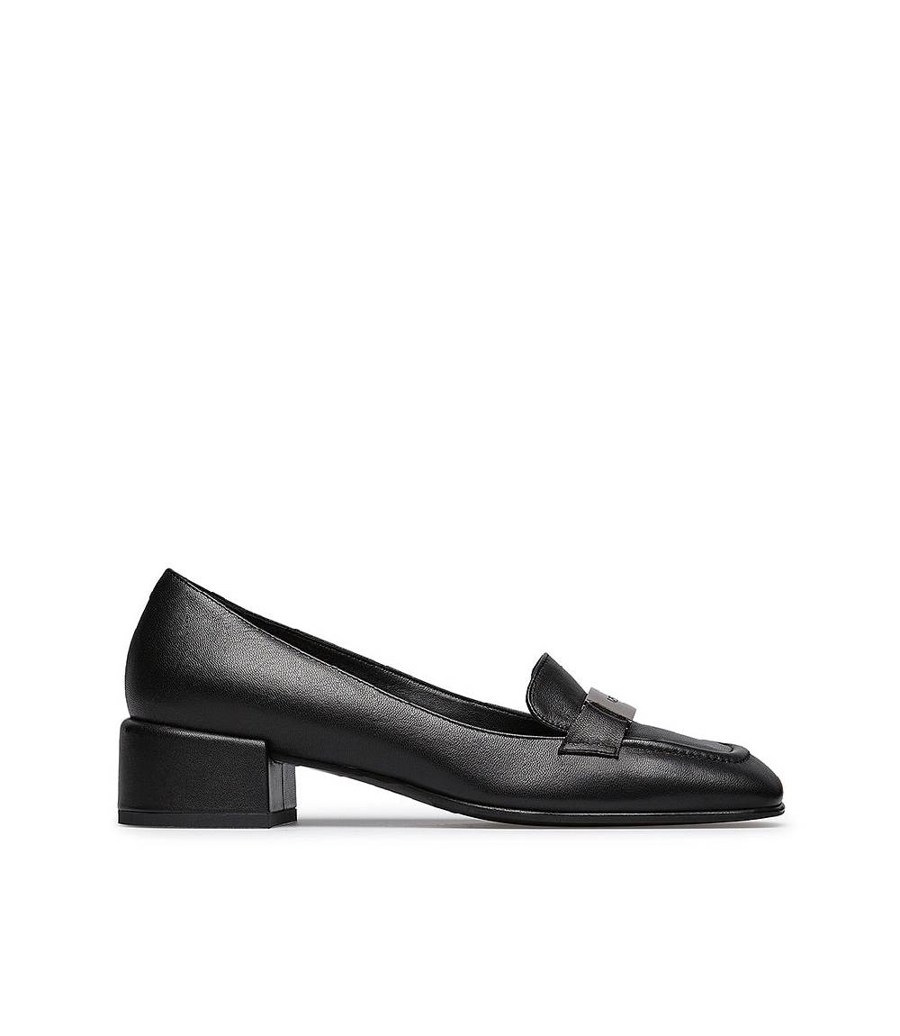 Loriblu Mocassini in nappa nera con placca logo Spedizione gratuita