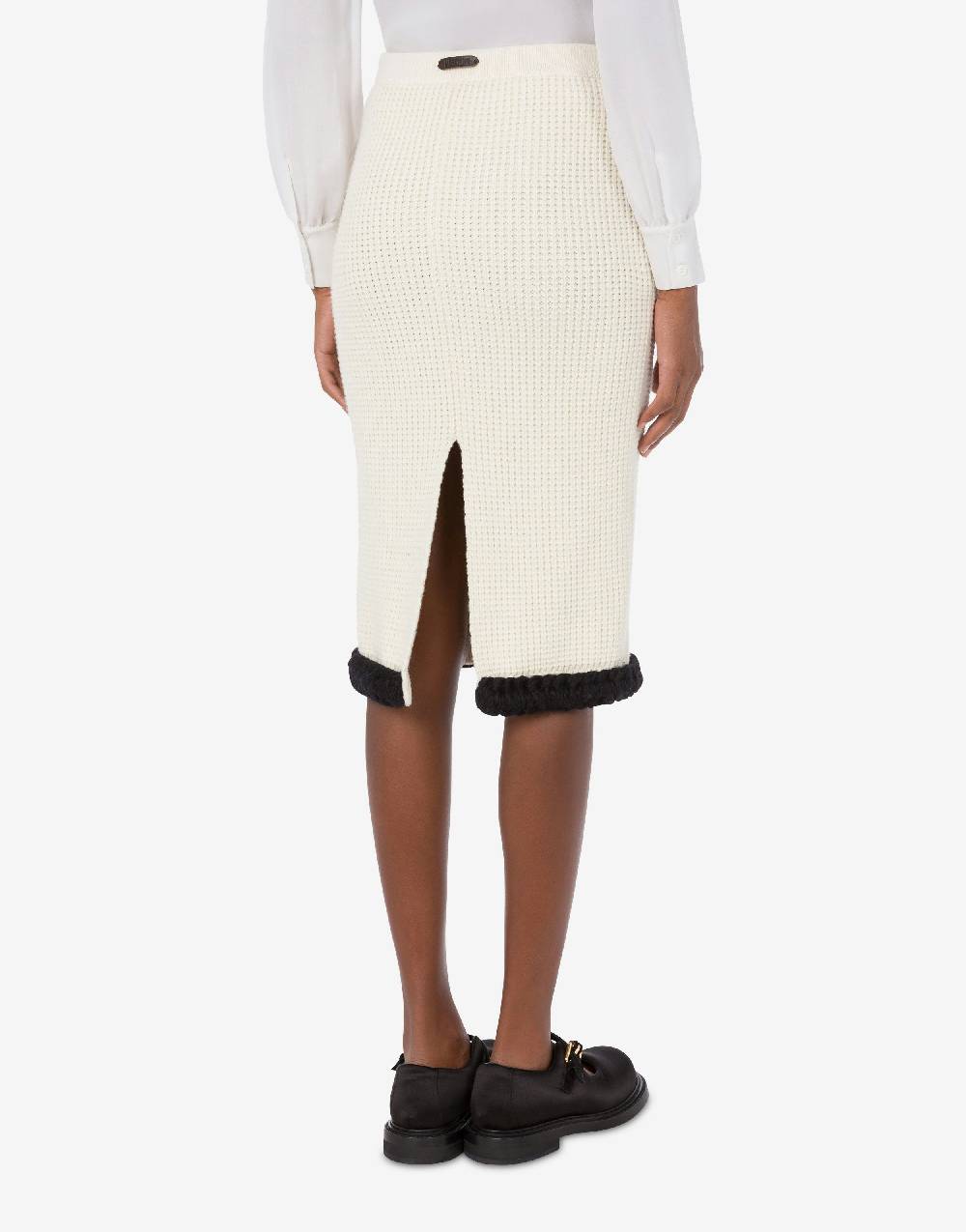 Love Moschino Gonna in lambswool superfine 2025