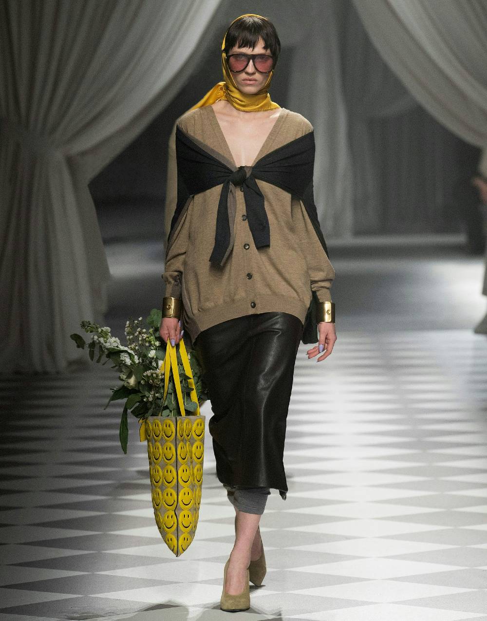 Love Moschino Cardigan in lana Layer Up In Saldo