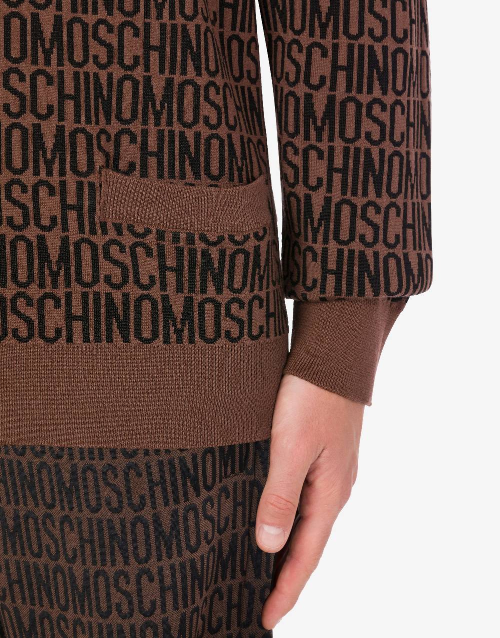 Love Moschino Cardigan in lana jacquard Allover Logo Promozione