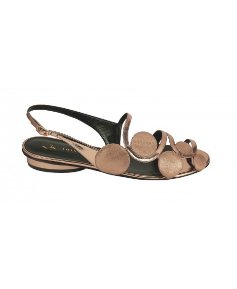 Luisa Tratzi Mimosa flat Italia