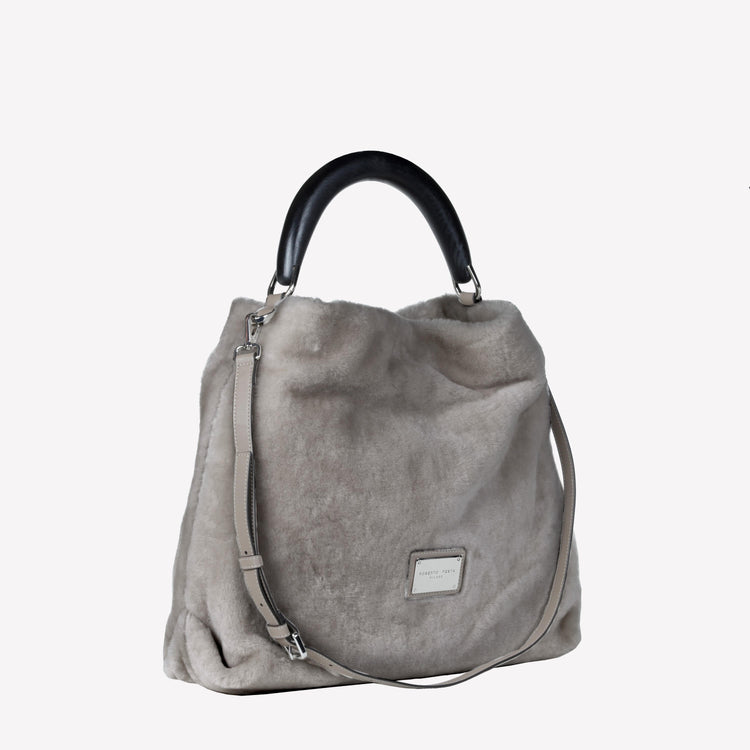 Roberto Festa BORSA A SPALLA IN MONTONE EFFETTO VISONE COLOR NUTRIA CON MANICO IN LEGNO NERO BIANCA In Saldo