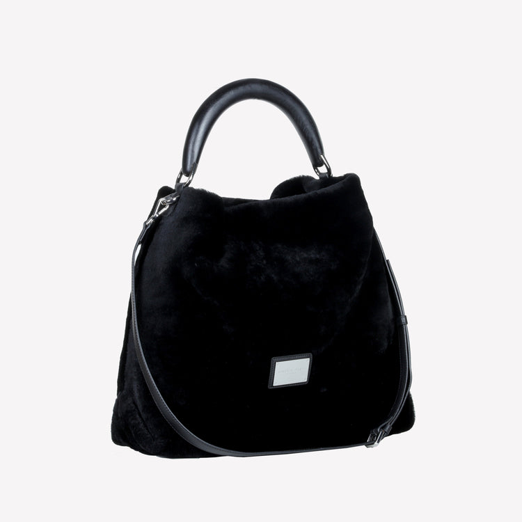 Roberto Festa BORSA A SPALLA IN MONTONE EFFETTO VISONE COLOR NERO CON MANICO IN LEGNO NERO BIANCA Prezzo Ridotto