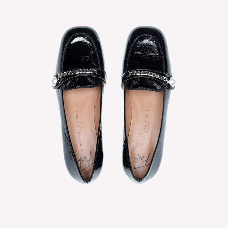 Roberto Festa MOCASSINO IN VERNICE NERA CON ACCESSORIO CATENA ARGENTO DODI Saldi