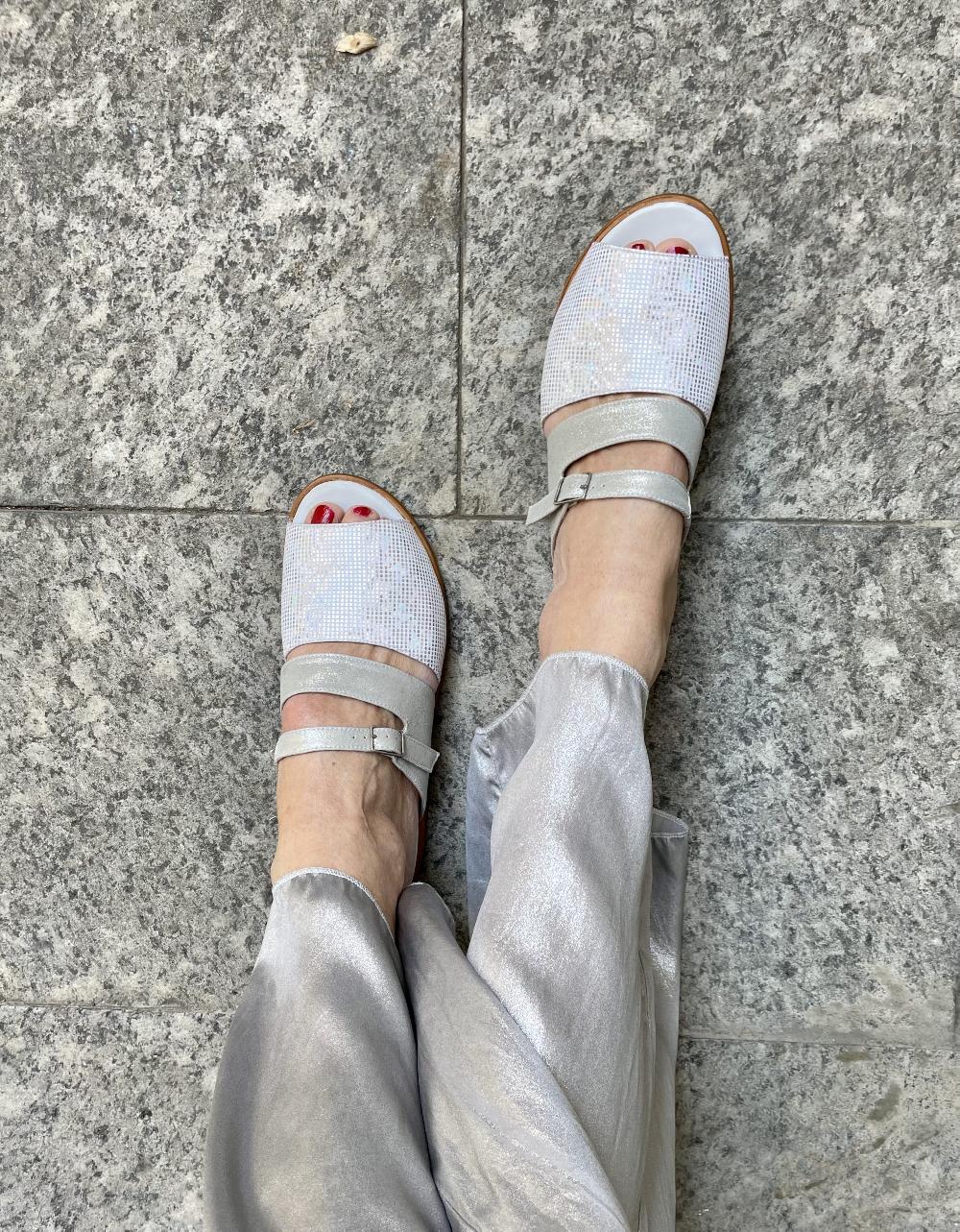 Rose'S Roses Amanda Silver Online