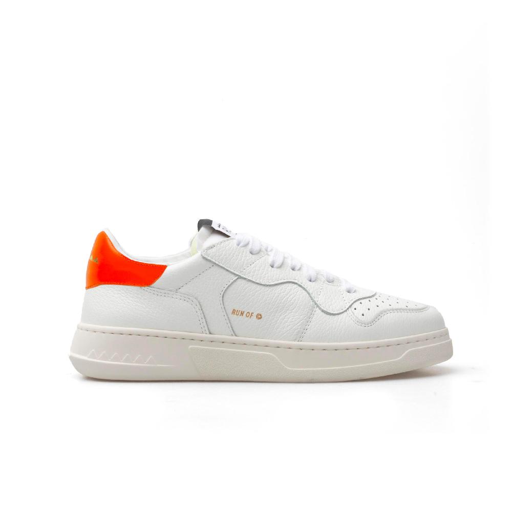 RUN OF Classic AF1 sneakers in pelle bianca con talloncino in pelle arancione Offerta