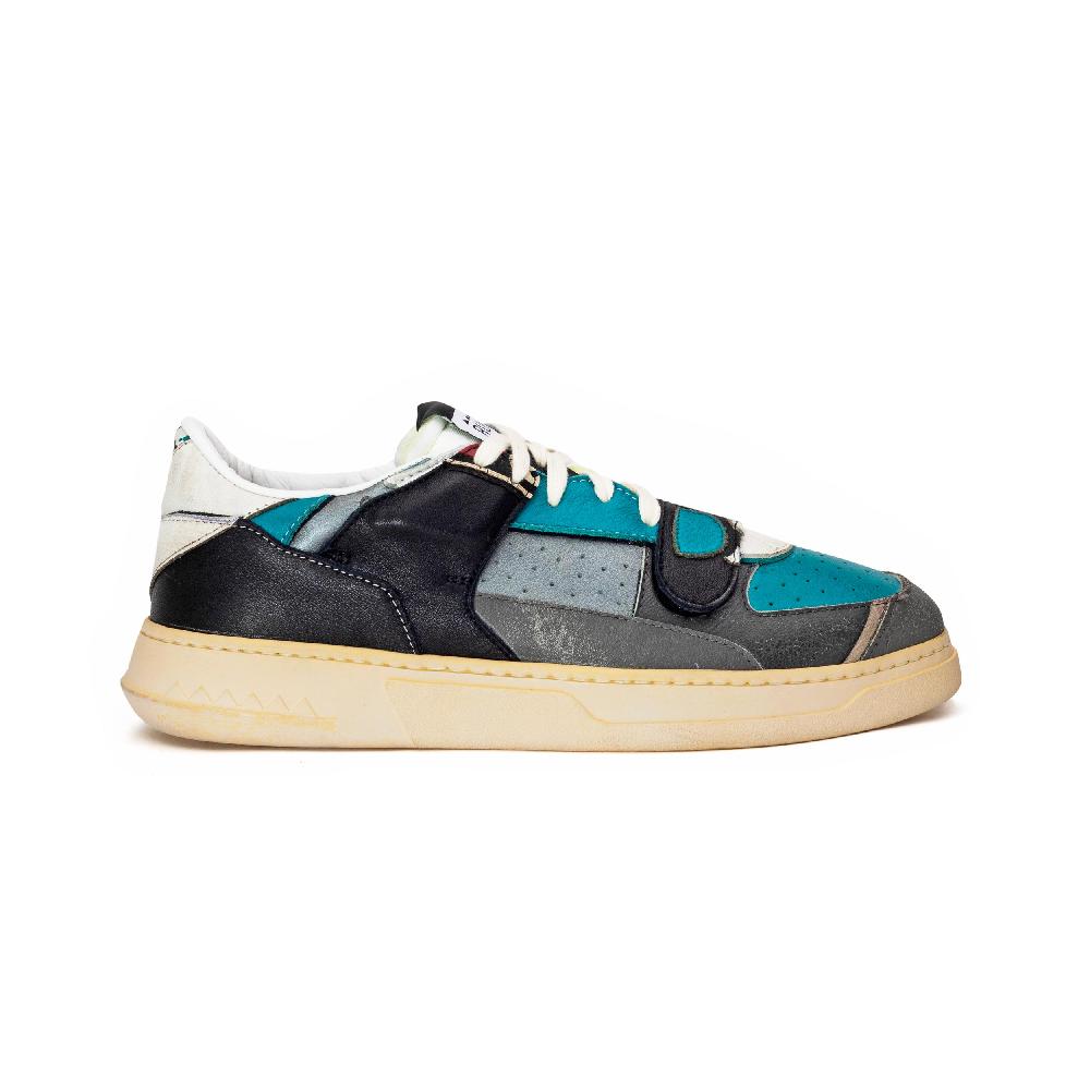 RUN OF RUN OF Runwastable Project | Upcycled sneakers | RW007 - 42 Offerte