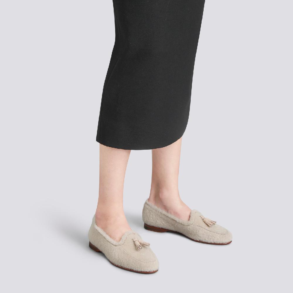 Santoni Mocassino Andrea con nappe da donna in pelliccia beige Offerta