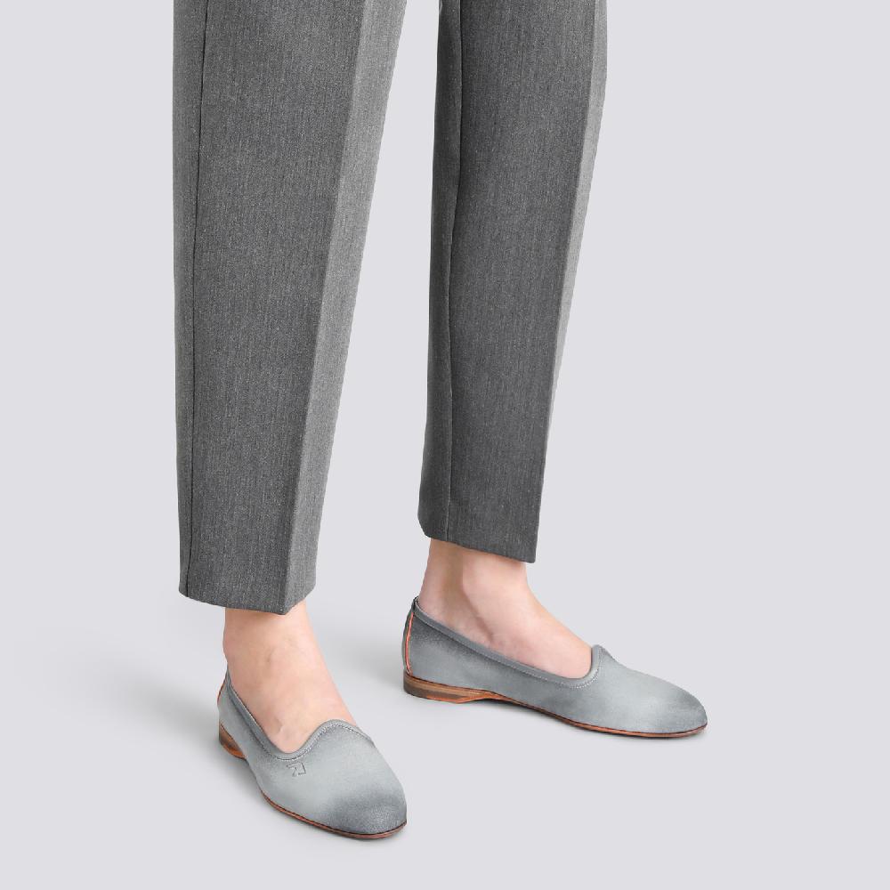 Santoni Mocassino da donna in suede azzurro Fino al 65% di sconto