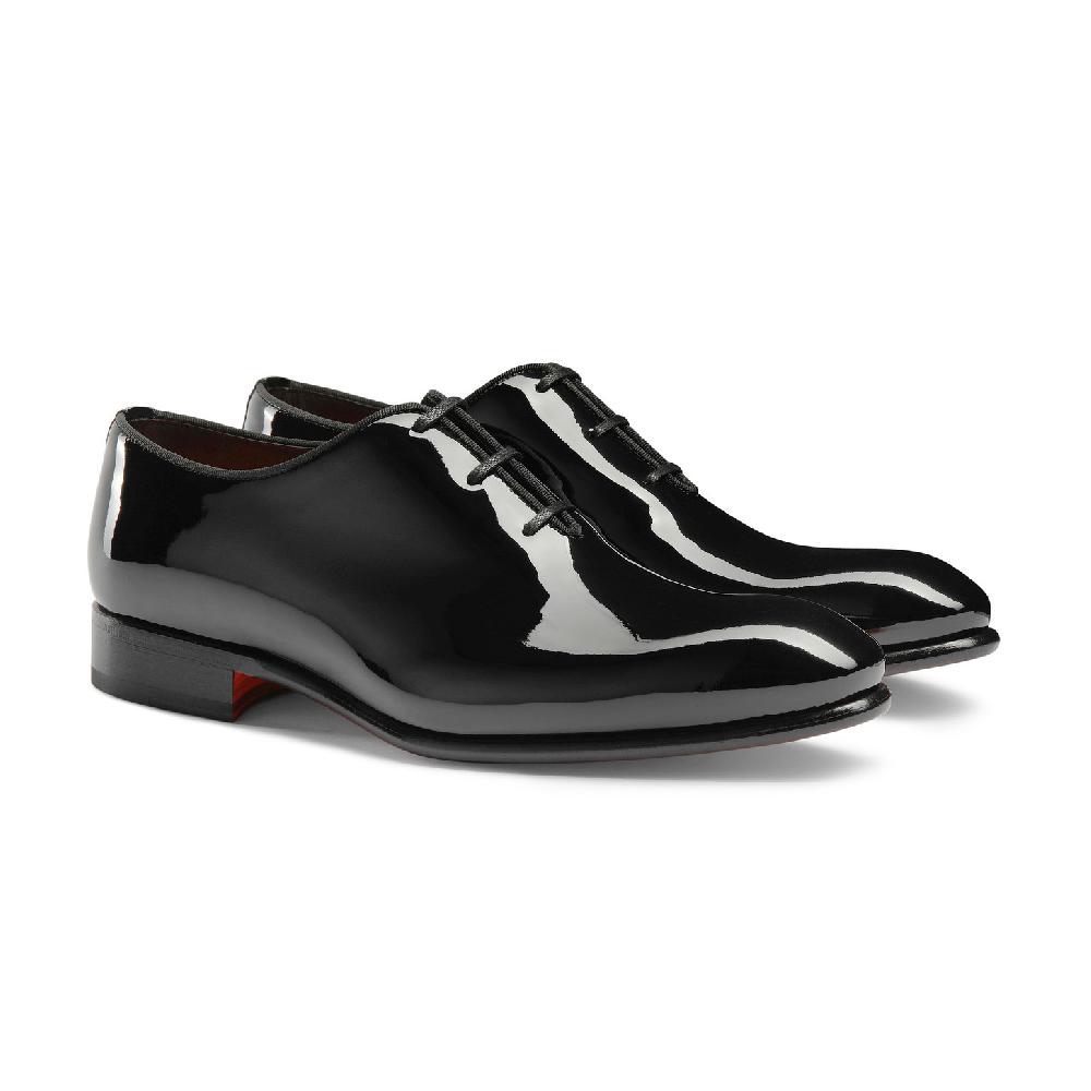 Santoni Stringata oxford da uomo in vernice nera In vendita