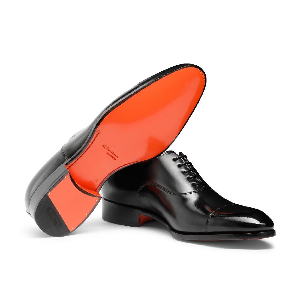 Santoni Stringata oxford da uomo in pelle anticata nera Presa