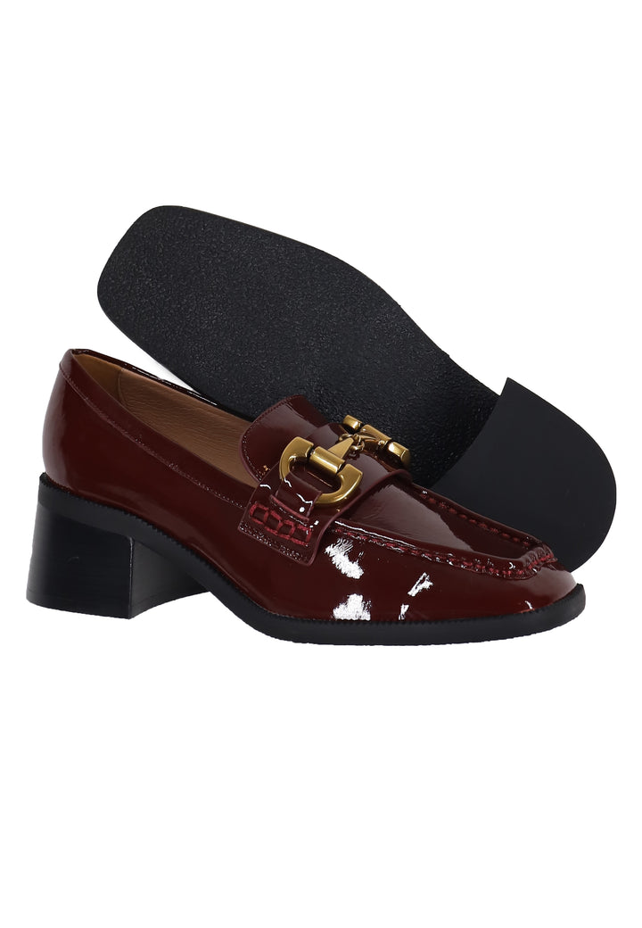 Spatarella Mocassini donna in pelle bordeaux lucida con morsetto in oro Tiana 2025