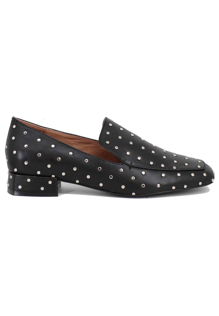 Spatarella Mocassini donna in pelle nera con borchie argento Lillian Italy