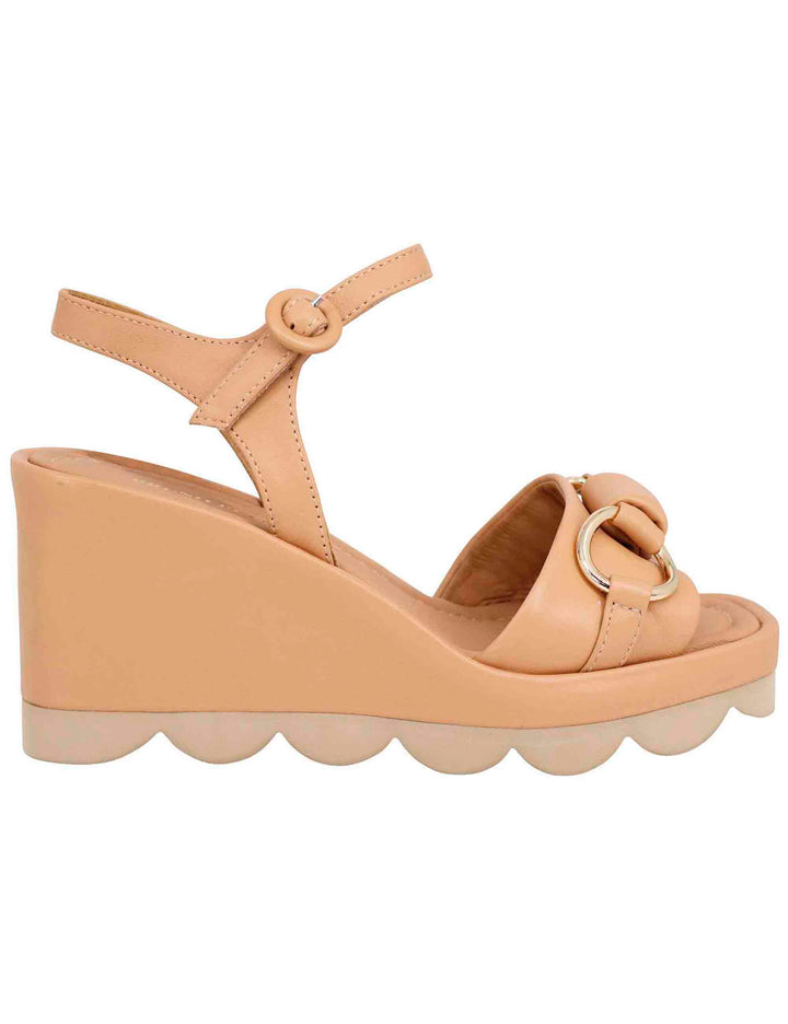 Spatarella Sandali donna in pelle beige con zeppa alta e cinturino alla caviglia