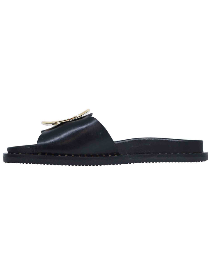 Spatarella Sandali donna flat in pelle nera con fussbett e fibbia in oro Offerte