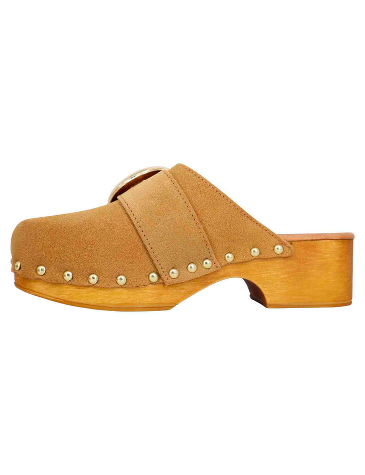 Spatarella Sabot donna in camoscio beige con fibbia laterale e tacco basso in legno Prezzo Ridotto