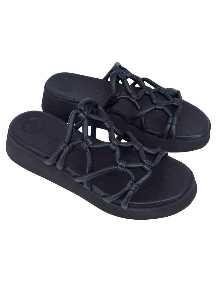Spatarella Sandali donna in pelle nera con zeppa in gomma Novità