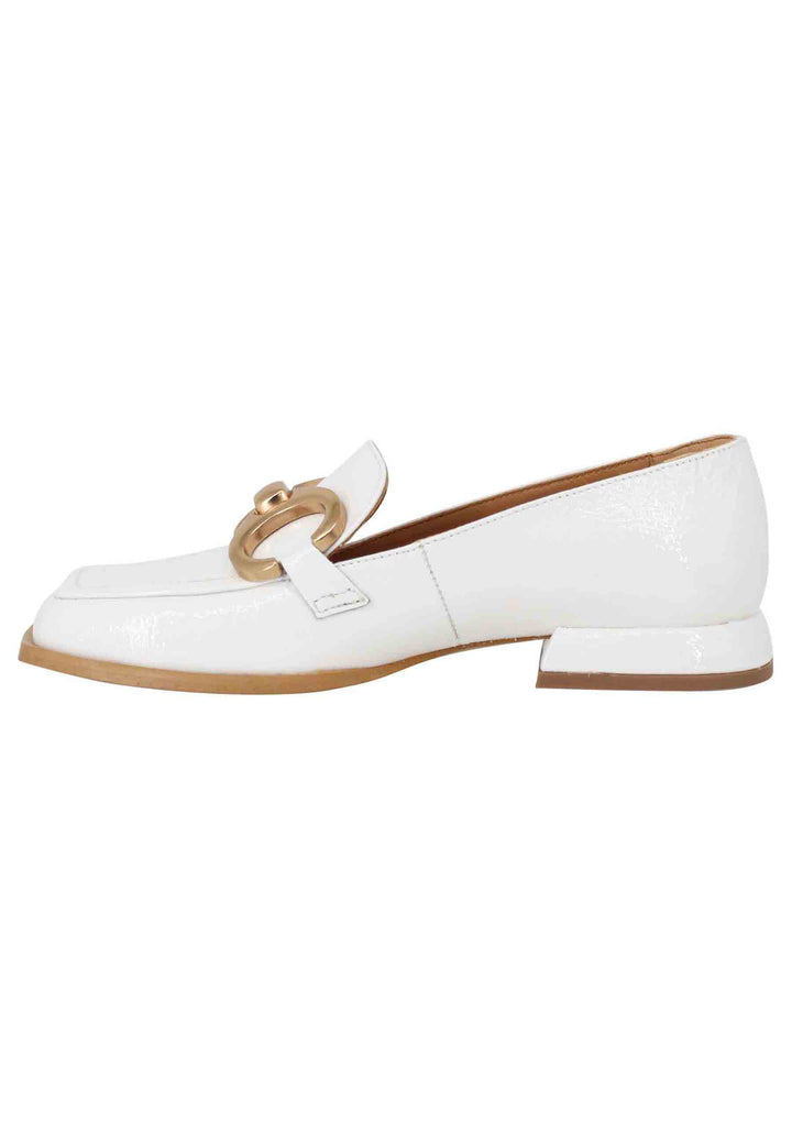 Spatarella Mocassini donna Poppi Chal in naplak off white con morsetto in oro satinato Qualità