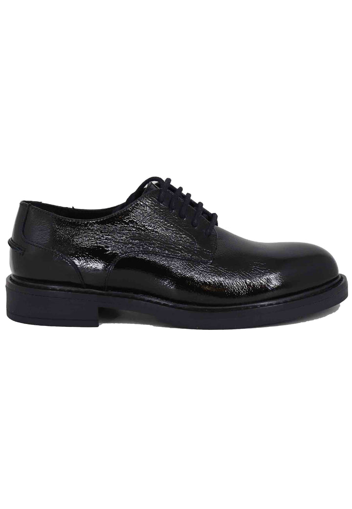 Spatarella Stringate donna in pelle naplack nero con suola in gomma e tacco basso