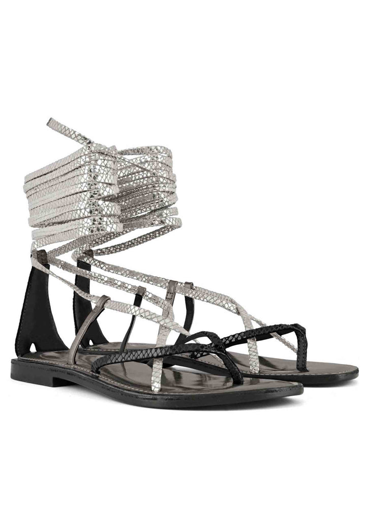 Spatarella Sandali flat donna infradito in pelle nera con lacci alla caviglia Sconto