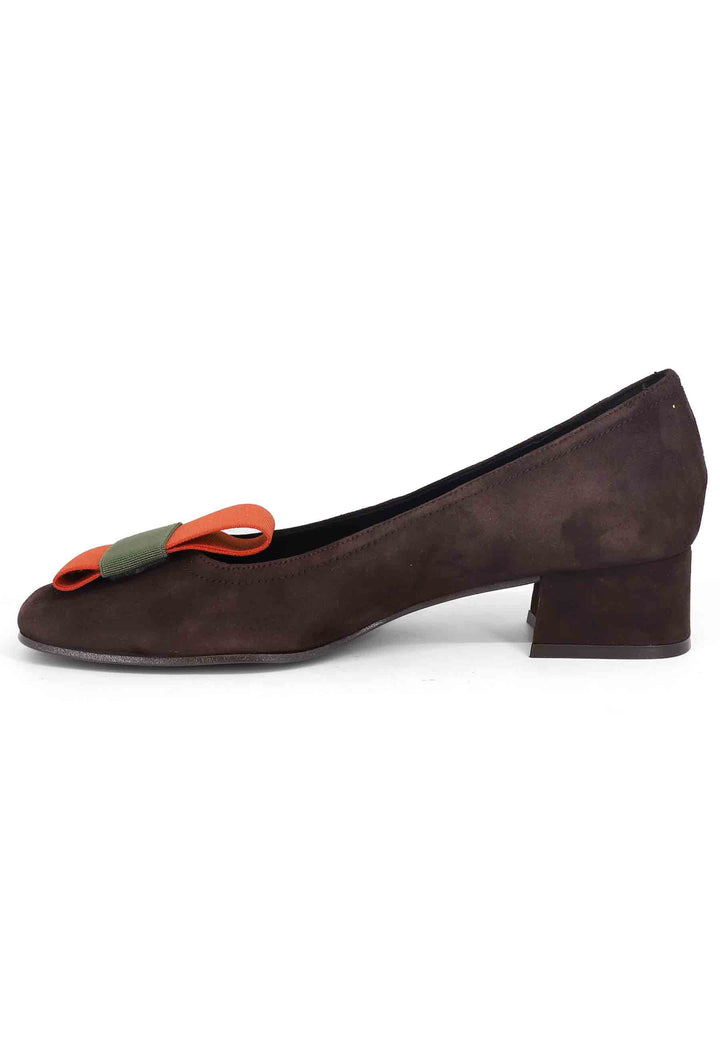 Spatarella Decollete donna in camoscio marrone con tacco basso Offerta