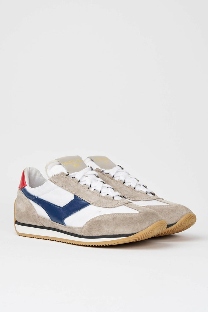 Spatarella Sneakers uomo Trainer '74 in camoscio beige e tessuto 01 In Linea