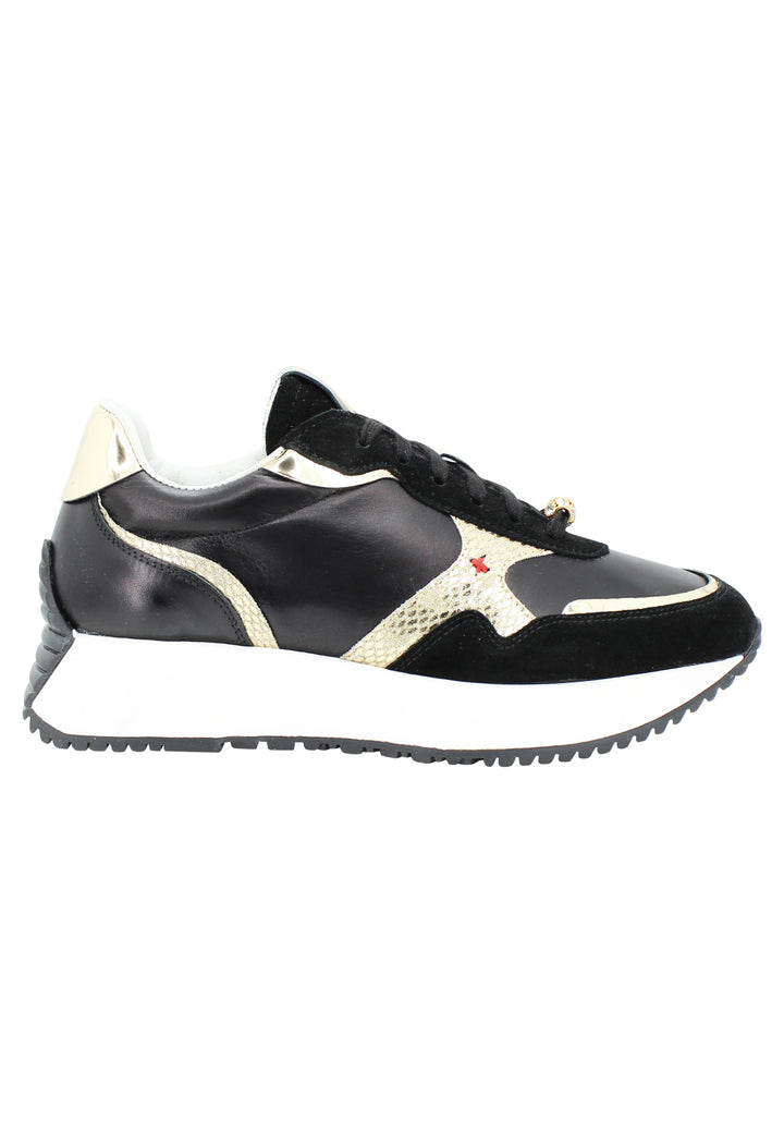 Spatarella Sneakers donna in pelle nera con riporti in pelle oro e zeppa in gomma bianca Offerte giornaliere