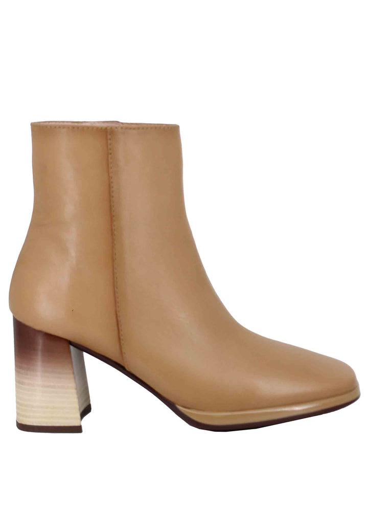 Spatarella Stivaletti donna in pelle camel con tacco alto Sconti questo mese
