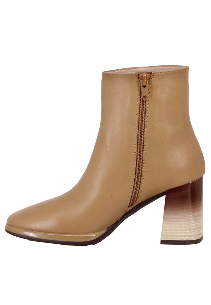 Spatarella Stivaletti donna in pelle camel con tacco alto Sconti questo mese