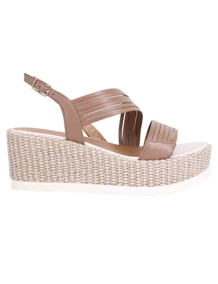 Spatarella Sandali slingback donna in pelle taupe con zeppa bassa fasciata in tessuto Moda