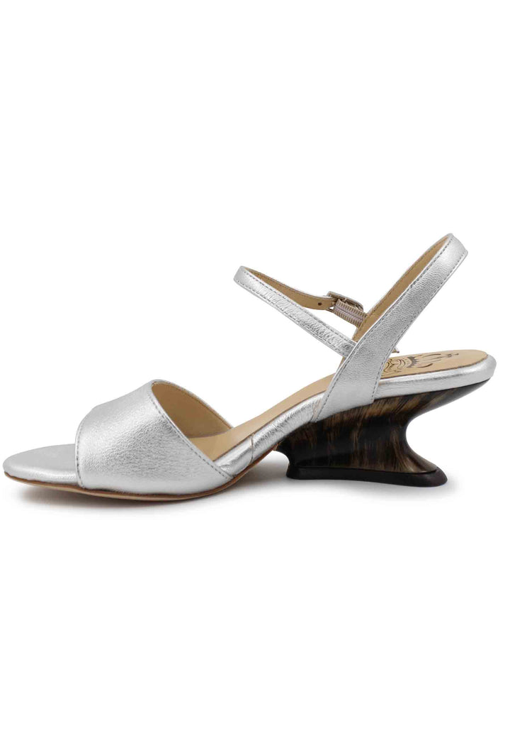 Spatarella Sandali donna in pelle laminata argento con zeppa bassa Trasporto libero internazionale