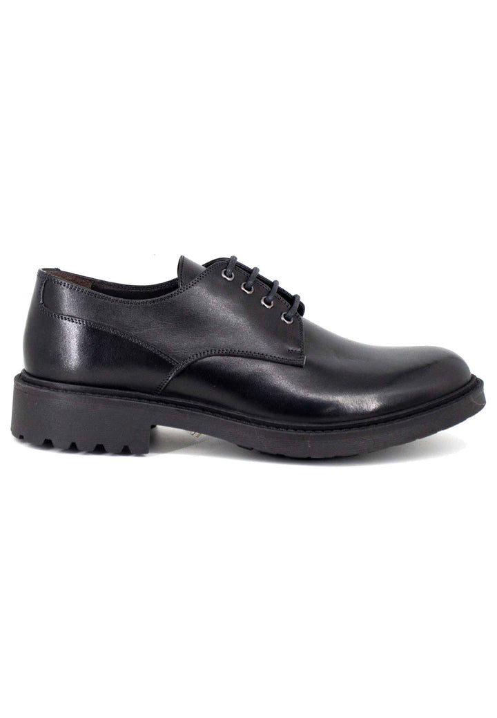 Spatarella Stringate uomo in pelle opaca nera con suola in gomma Fino Al -60%