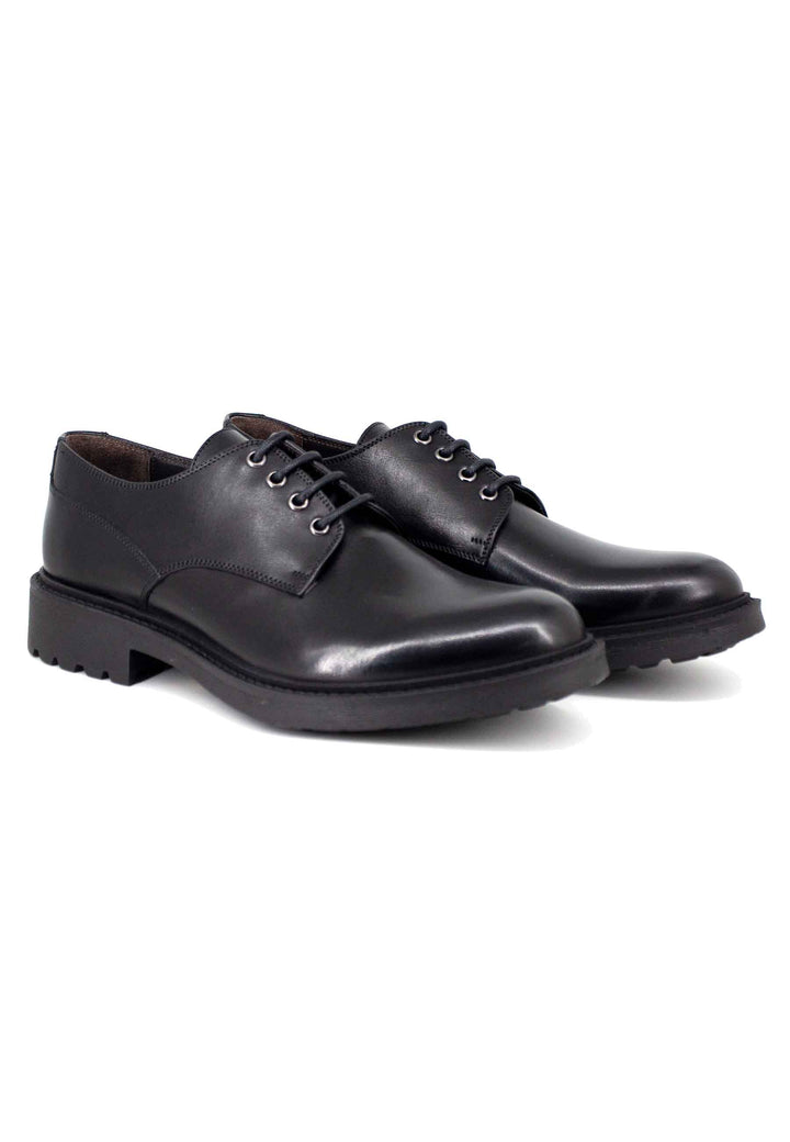 Spatarella Stringate uomo in pelle opaca nera con suola in gomma Fino Al -60%