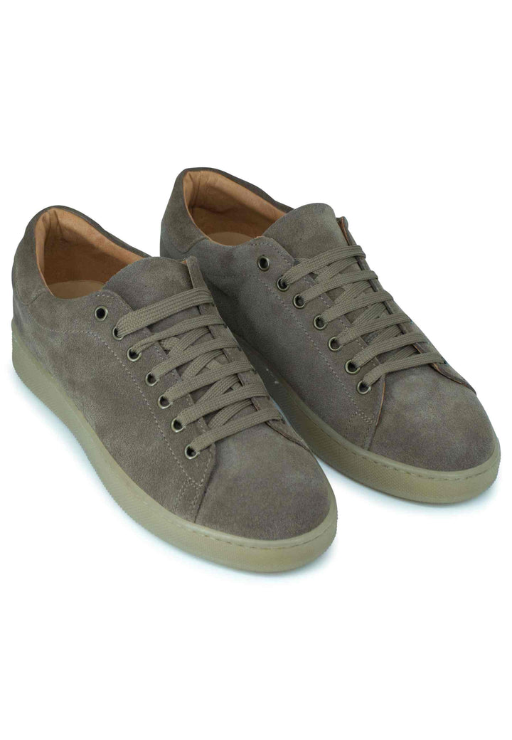Spatarella Sneakers uomo in camoscio tortora con fondo gomma Offerte