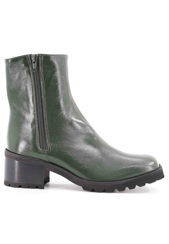 Spatarella Stivaletti TR1665 in pelle verde con suola in gomma carrarmato Offerta San Valentino