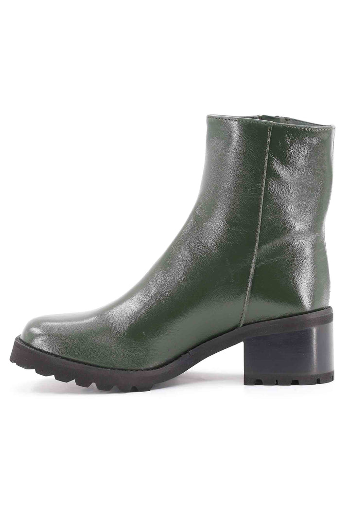Spatarella Stivaletti TR1665 in pelle verde con suola in gomma carrarmato Offerta San Valentino