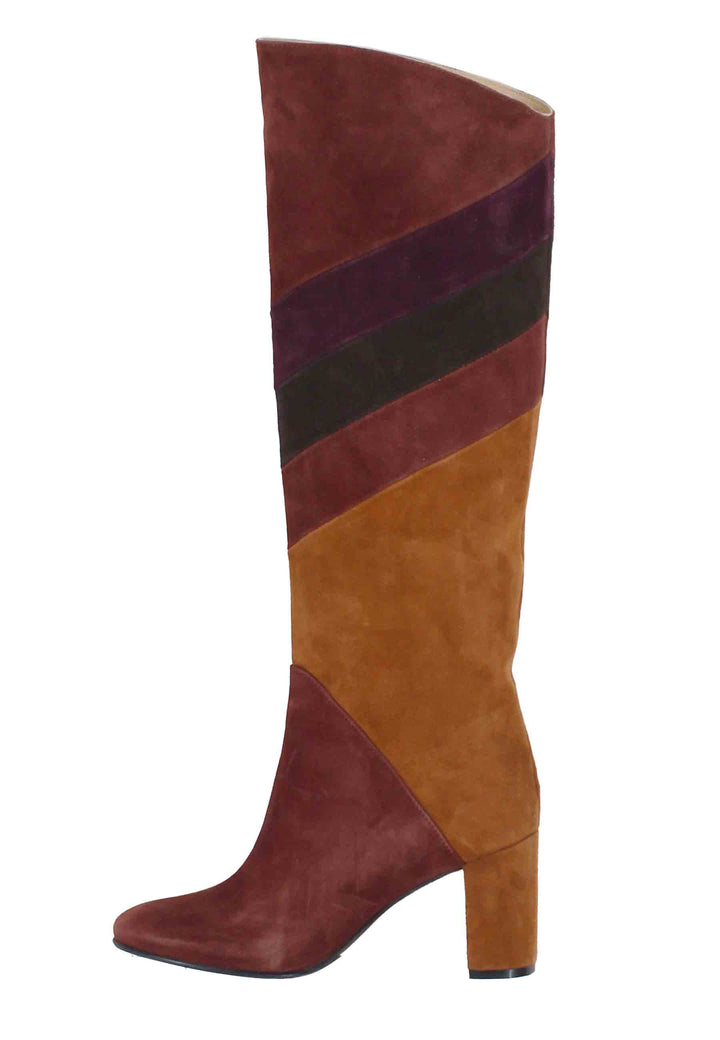 Spatarella Stivali donna a tubo in camoscio marrone con punta tonda Latest fashion