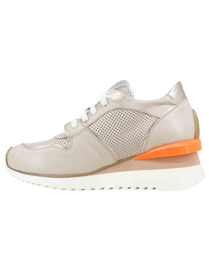 Spatarella Sneakers donna in pelle beige con zeppa interna Offerte stagionali