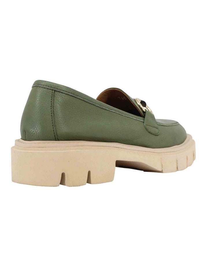 Spatarella Mocassini donna in pelle verde con suola carrarmato leggera Offerte speciali
