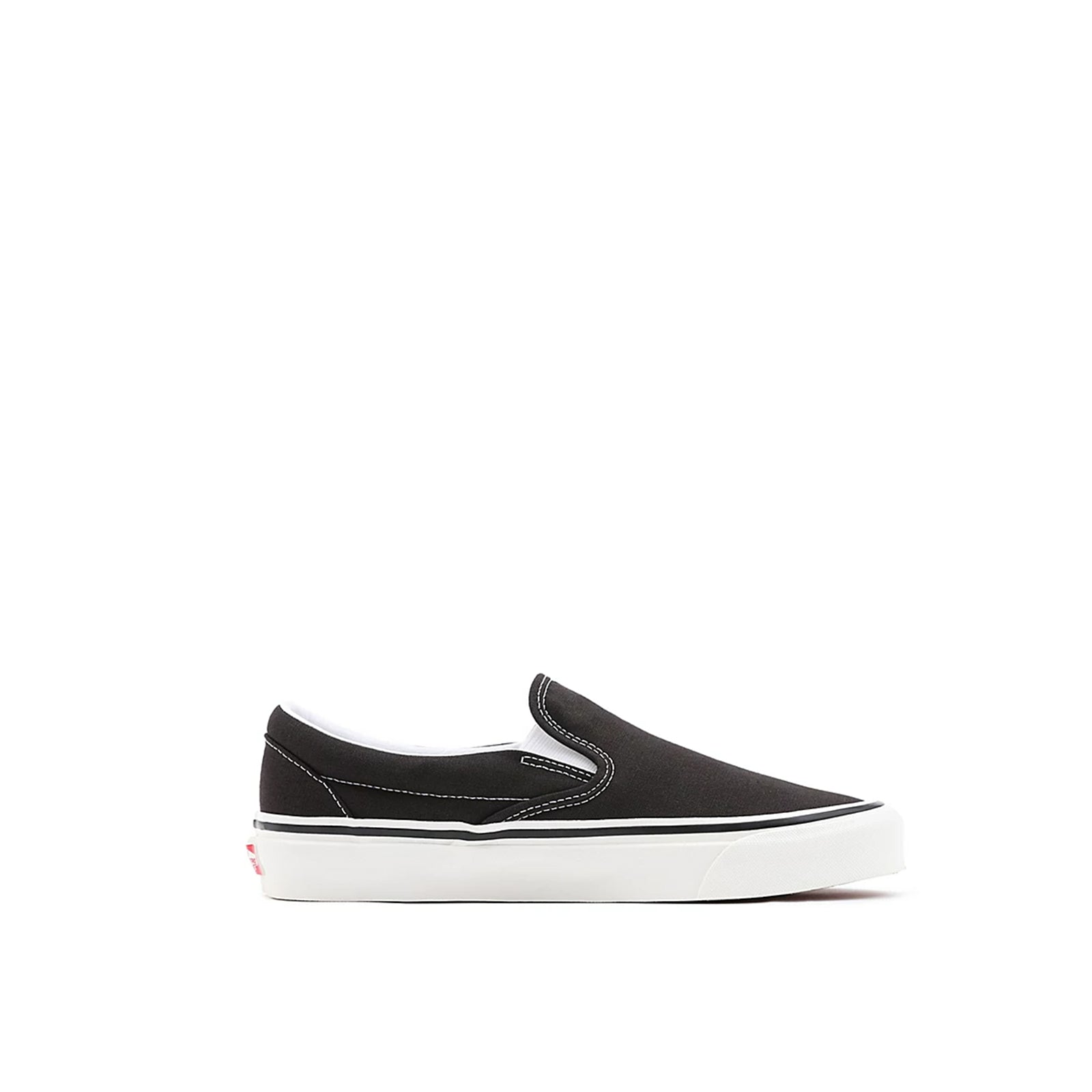 Vans Classic Slip-On 98 DX 2025