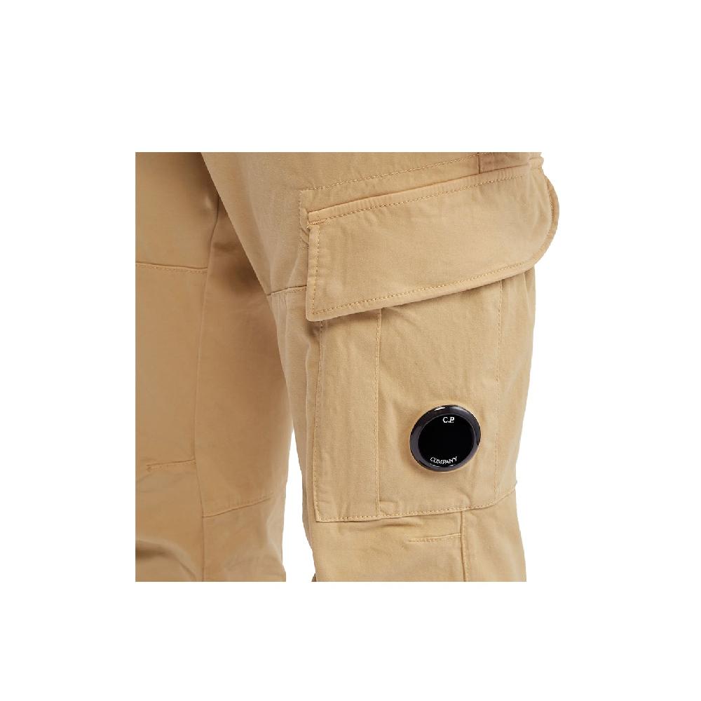 C.P. Company Stretch Sateen Cargo Pants Ergonomic Fit In Linea