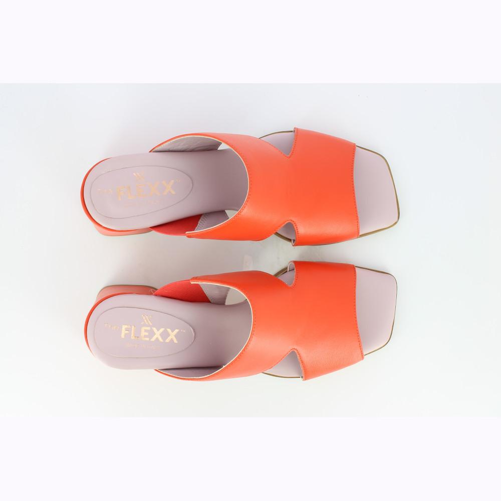 The Flexx FEMIE-NAPPA In Linea