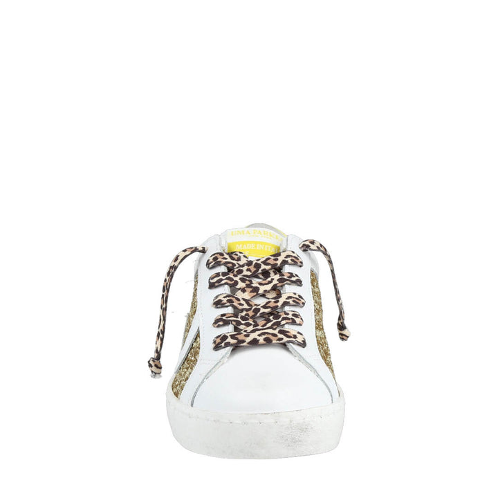 Uma Parker SuperMoon Yellow Lights Presa